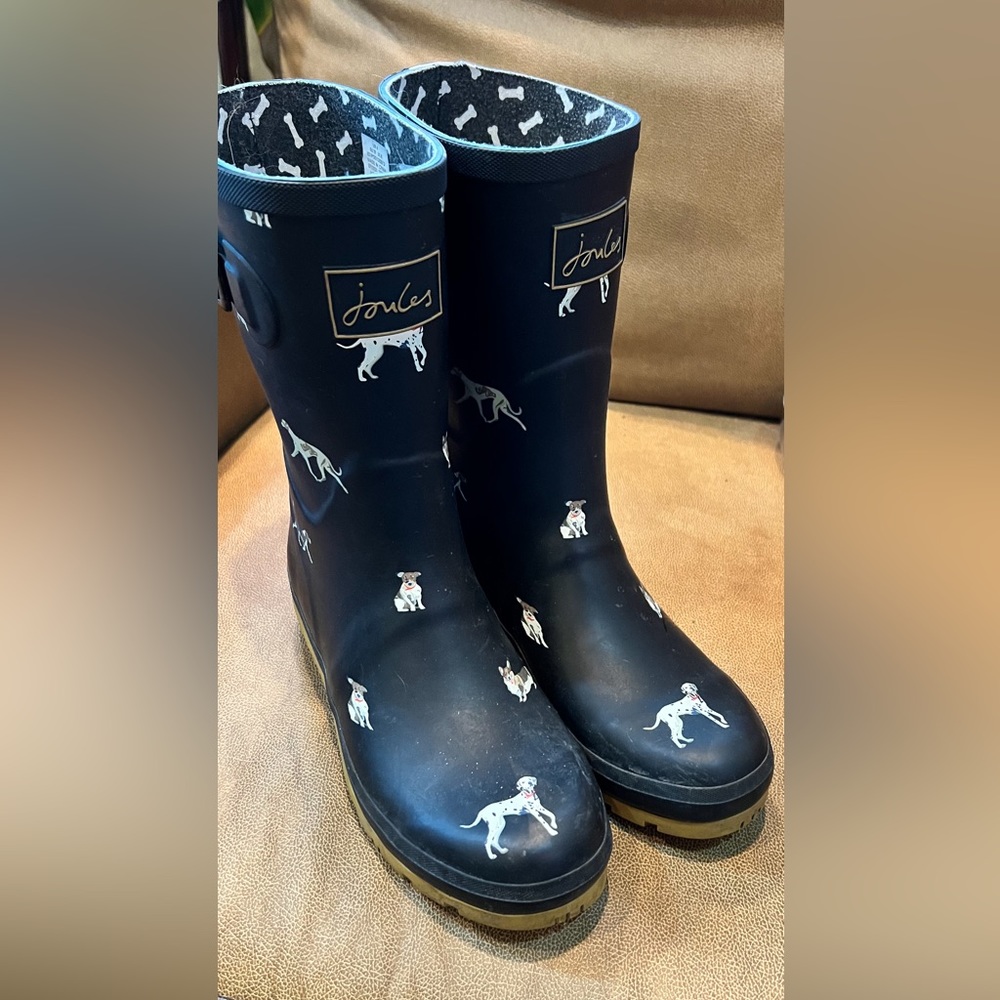 Cute Wellies w/doggies